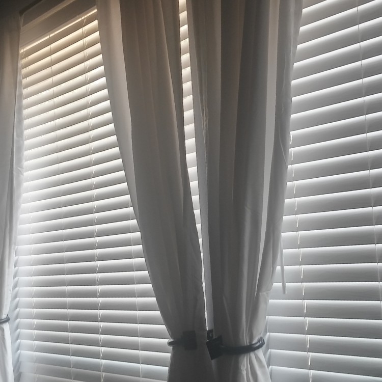 Blinds Solutions in Miami, FL