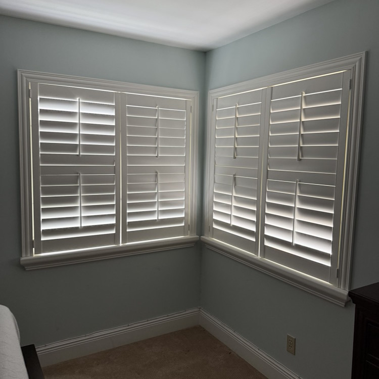 Blinds Solutions in Miami, FL